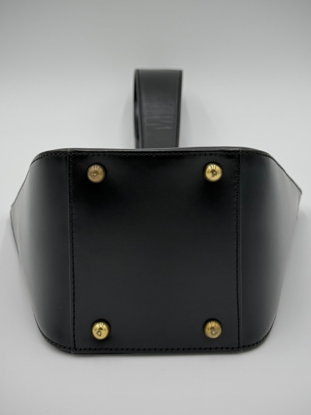 Cartier Panthère Bucket Bag — Black Calfskin - Picture 7 of 11